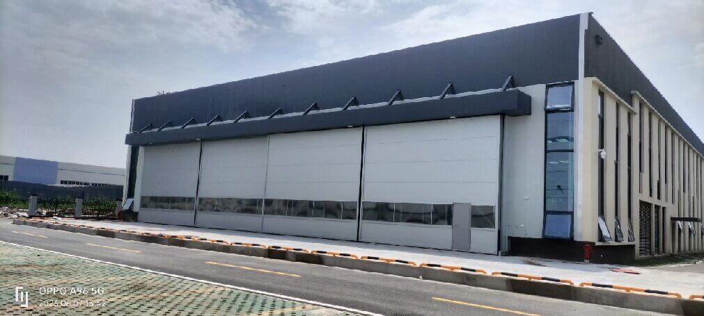 Large Aircraft Hangar Door: Suzhou Small Airport Hangar Door (Case)